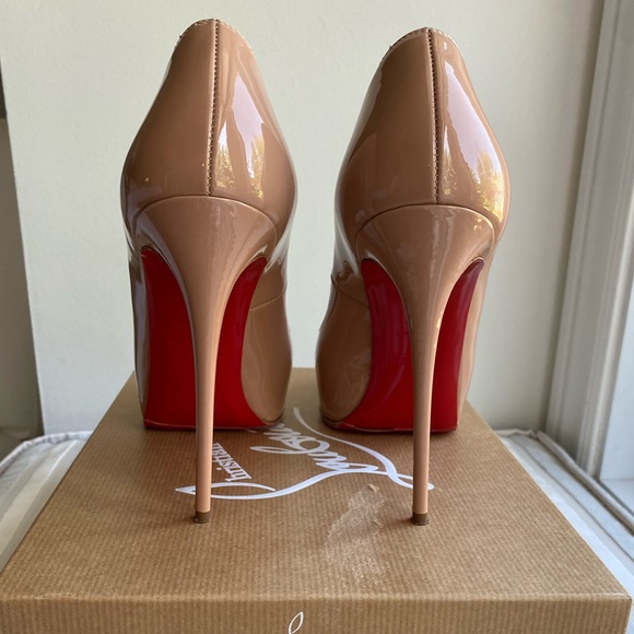 Shoes - Christian Louboutin New Very Prive 38.5 or 8.5